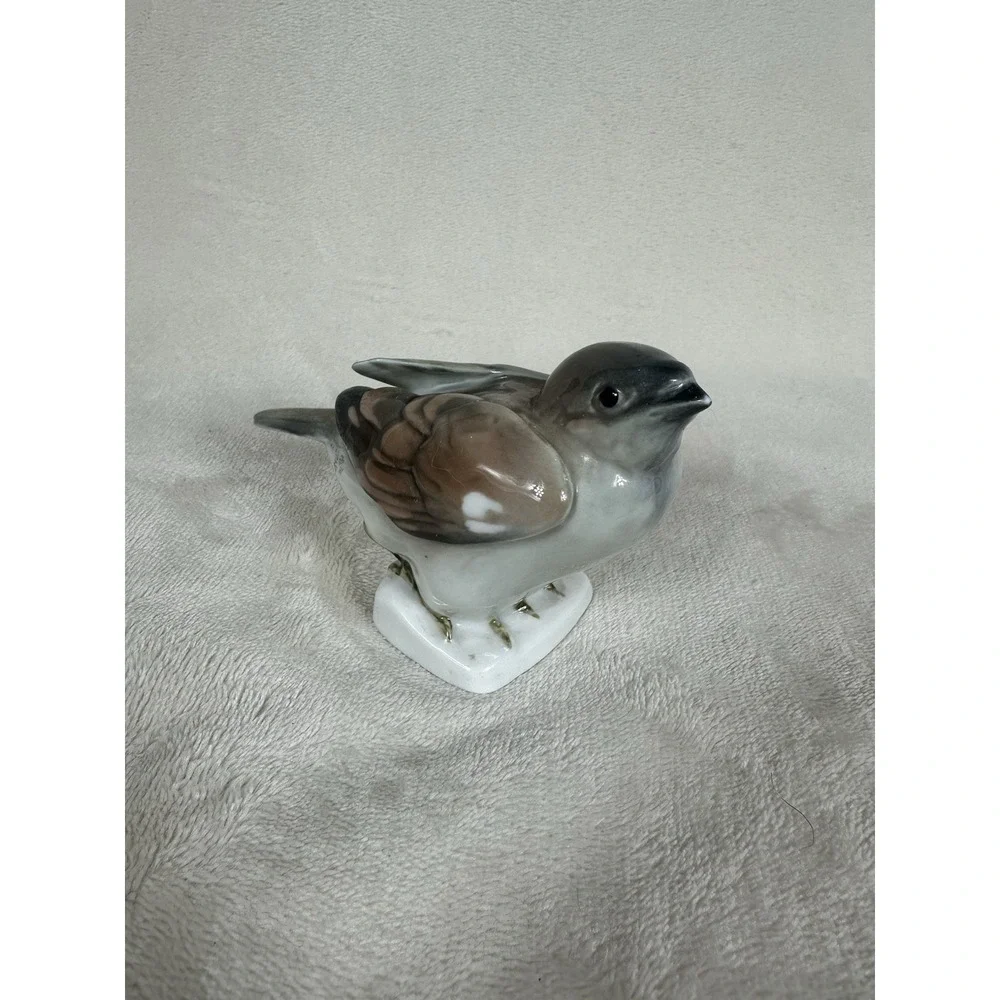 Vintage Rörstrand Sweden Porcelain Sparrow Bird Figurine, W. Lindström, RARE